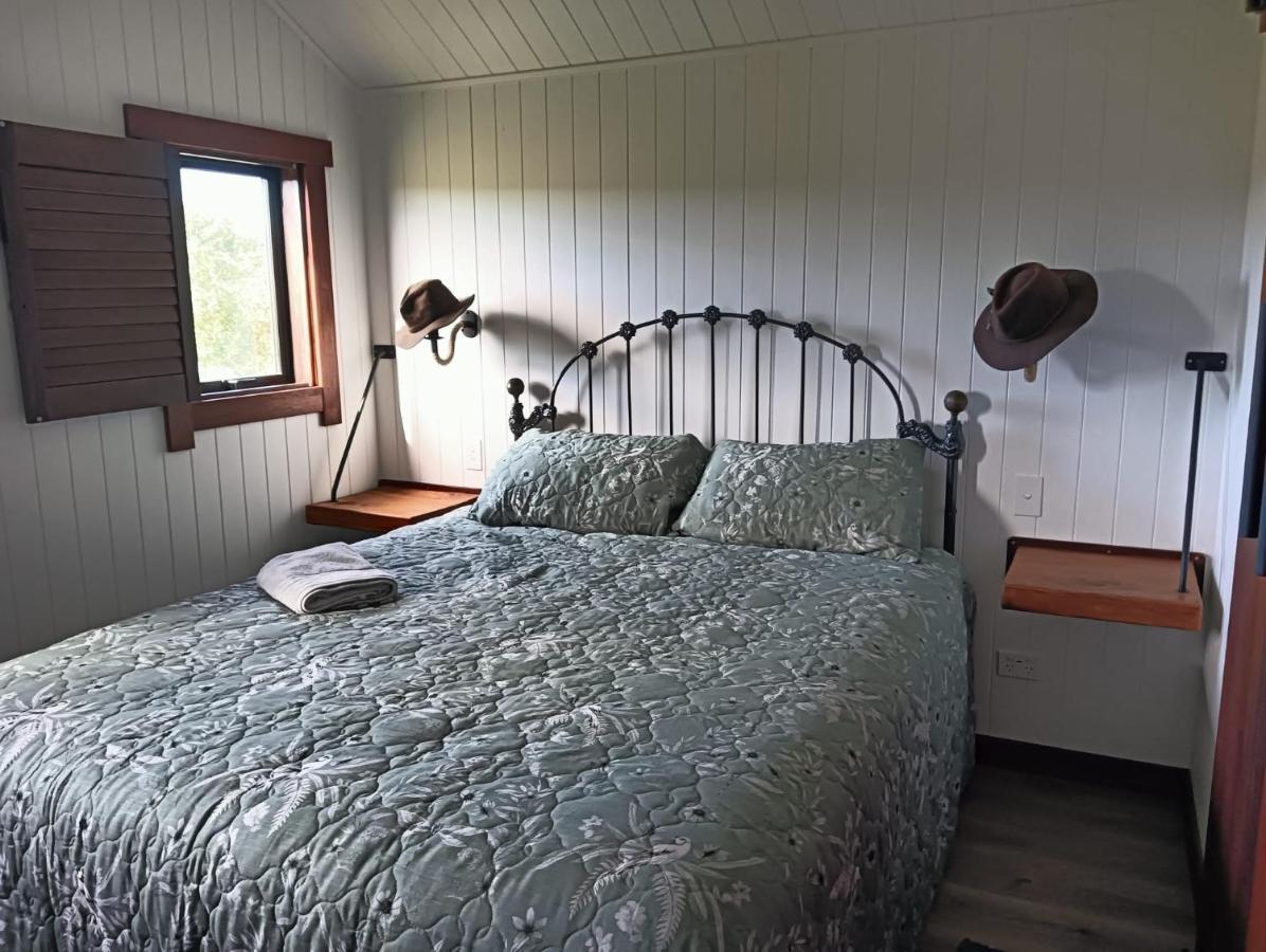 Villa The Hut 56 Whitianga Exterior foto